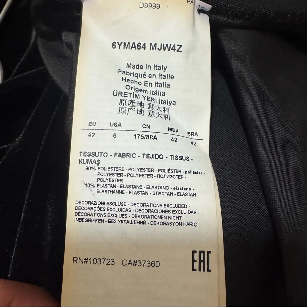 Armani Collezioni back zip