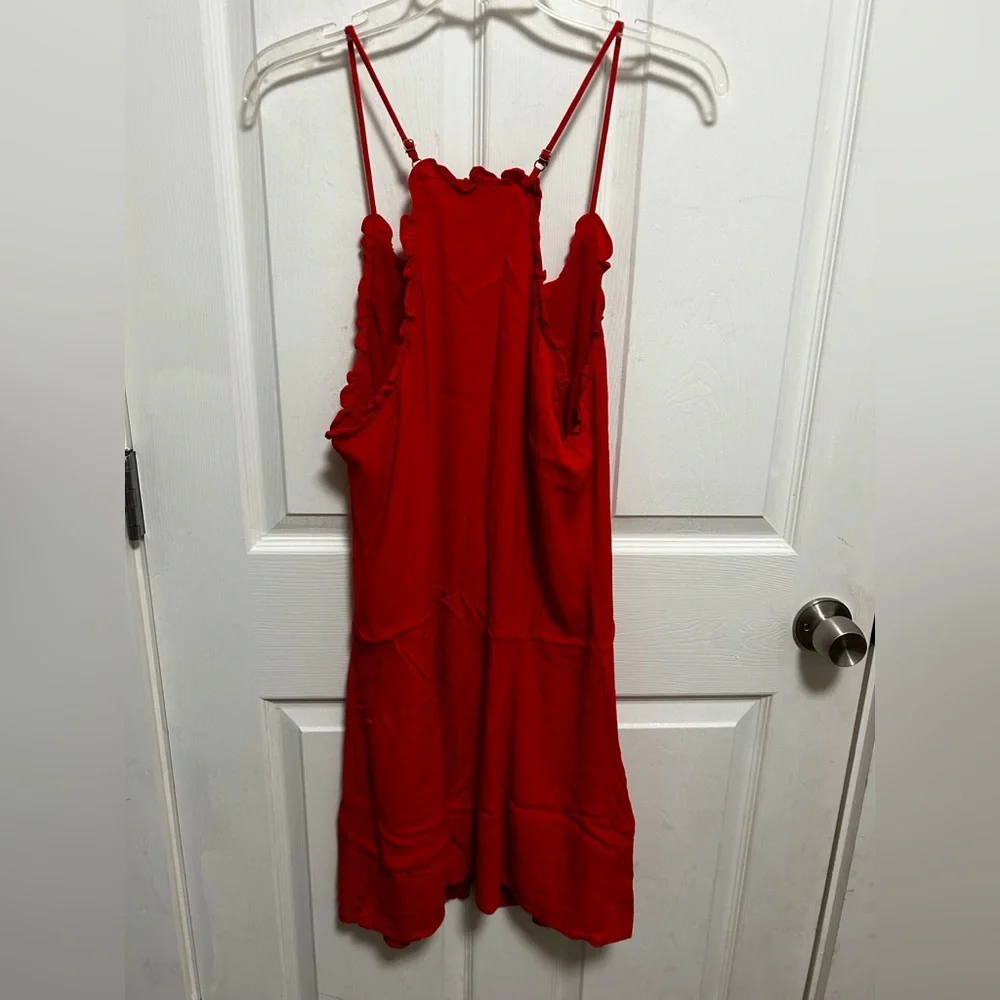 Miss Me bright red