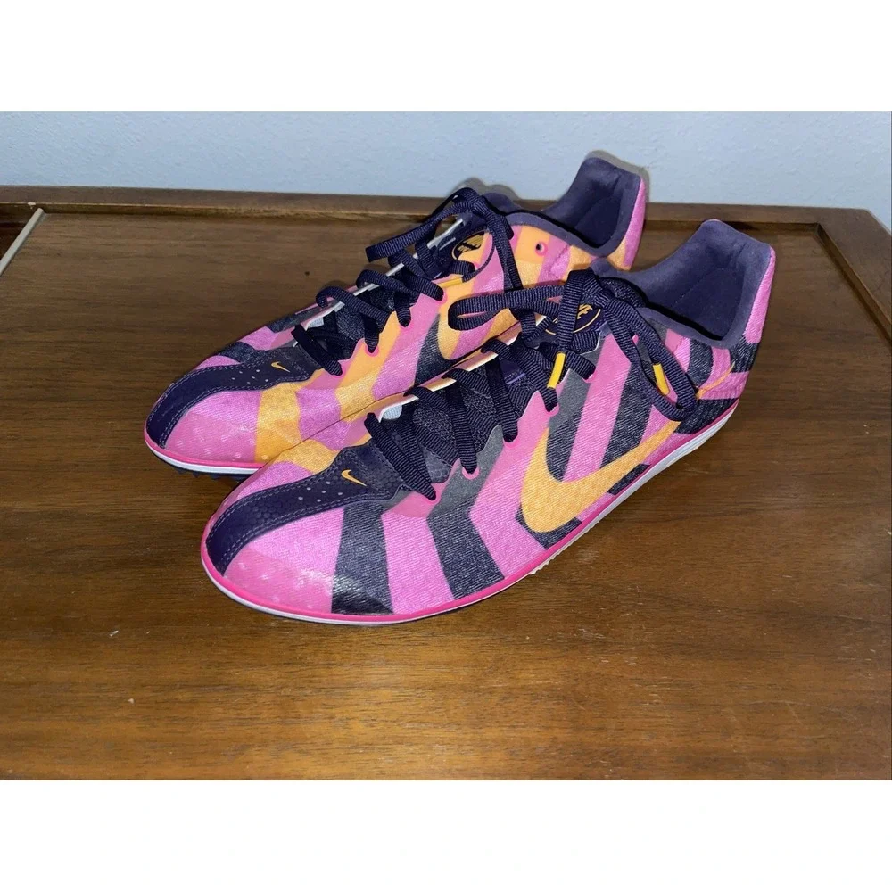 Nike zoom rival