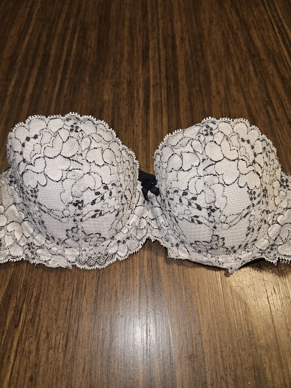 Victorias Secret strapless lace