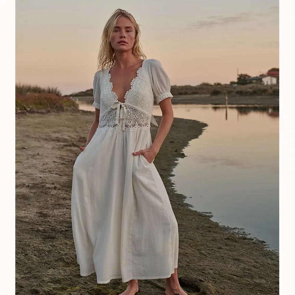 Free People All You Need is Lace midi dress, size M