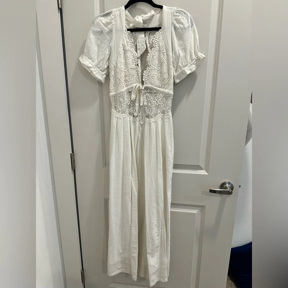 Free People reposhing this