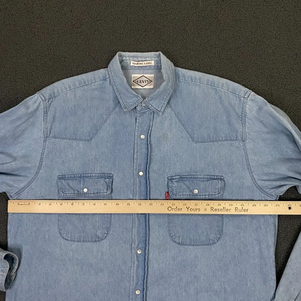 Levis pre owned