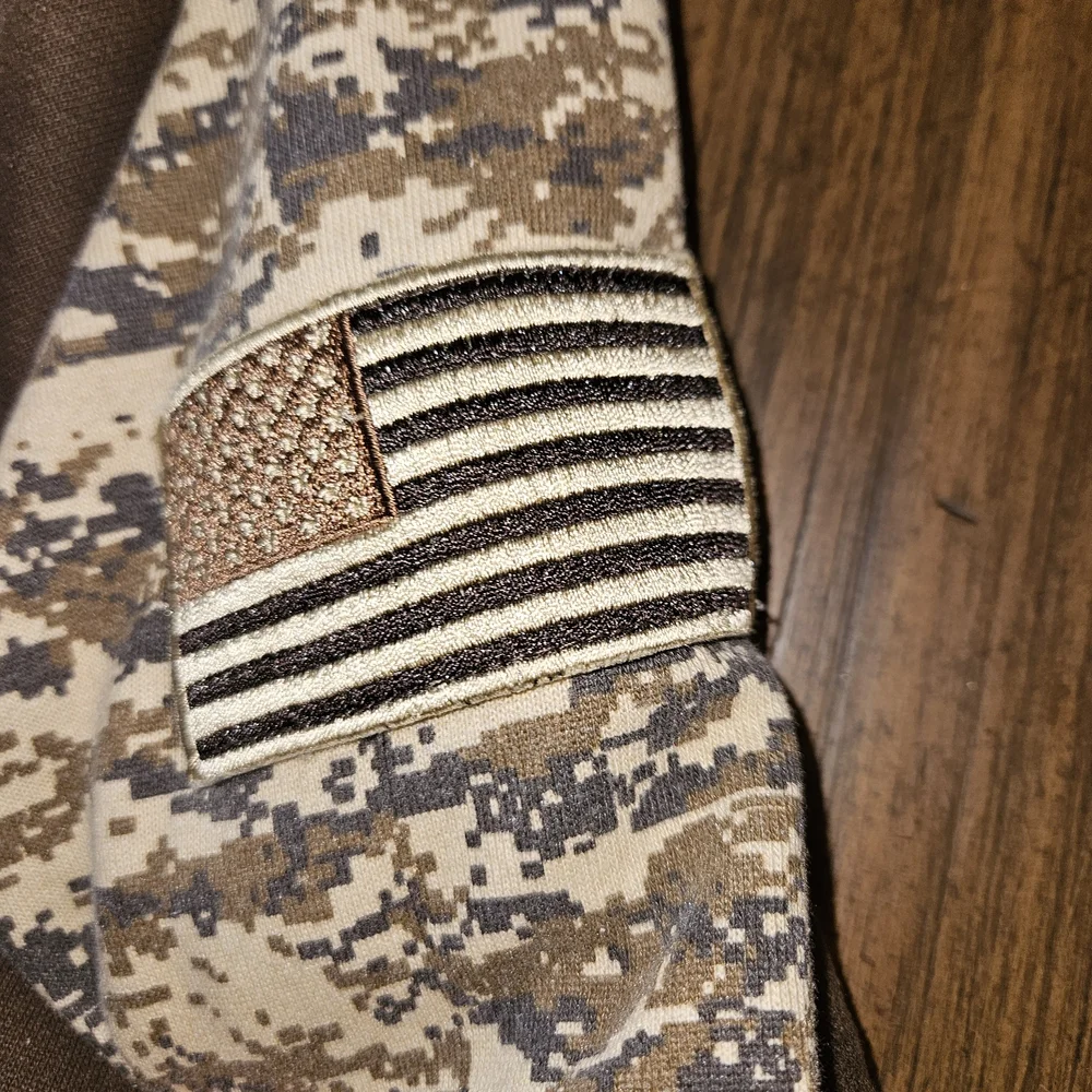 Ariat patriot digital