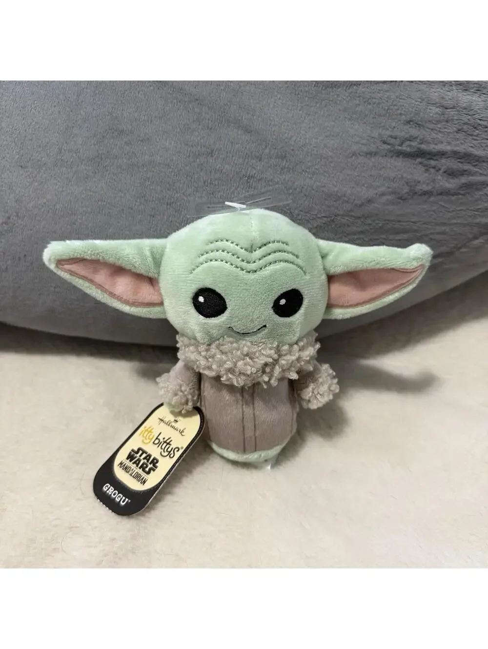 Hallmark itty bittys Star Wars: The Mandalorian Grogu Plush Baby Yoda The Child