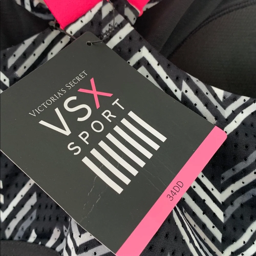 Victorias Secret bold chevron