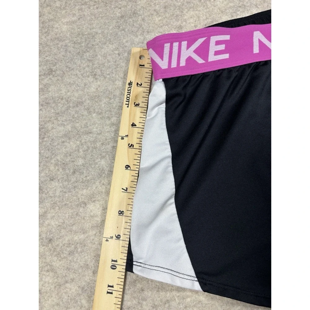 Nike versatile theme shorts
