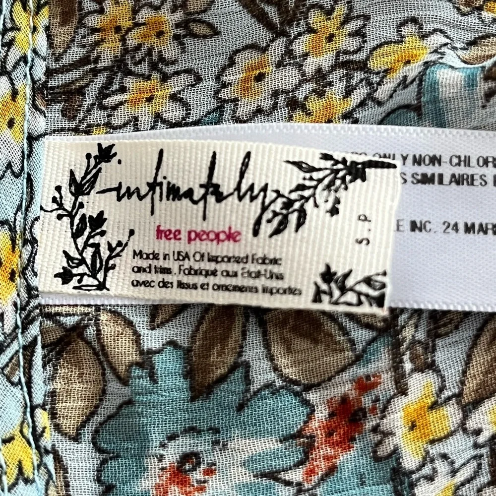 Free People chic sexy