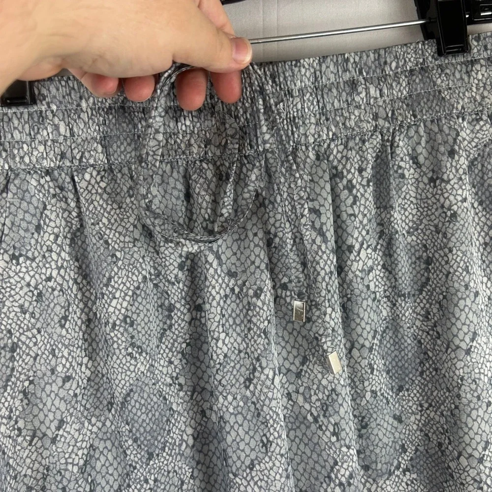 J.McLaughlin Tia Pant Desert Scale Snakeskin Print Gray Drawstring Tapered Small