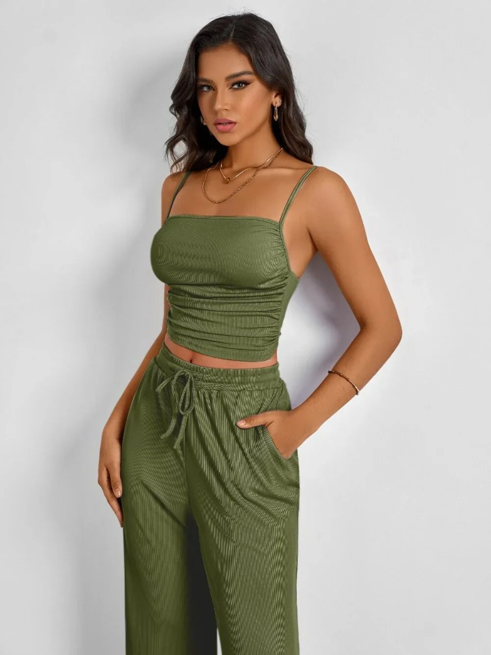 Unbranded neck green