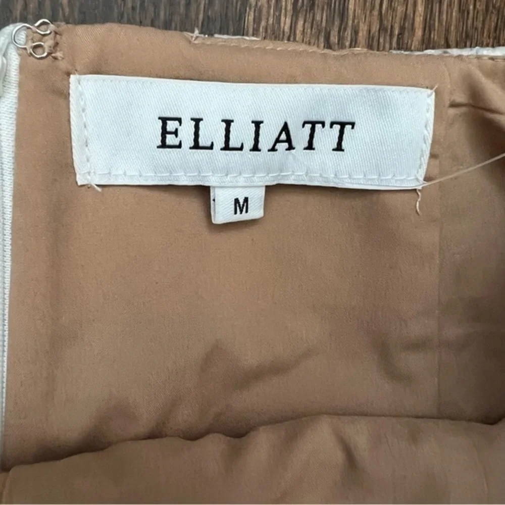 Elliatt description     •    brand