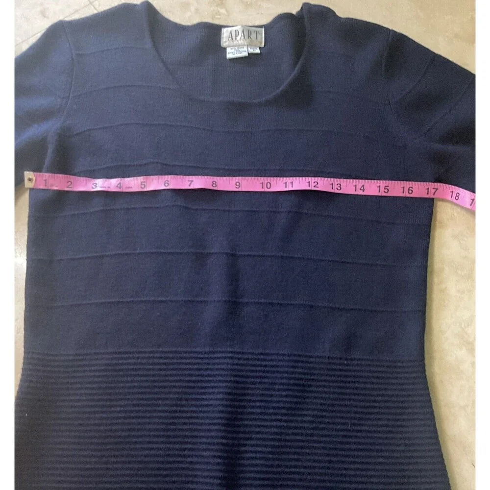 0039 Italy elegant flattering