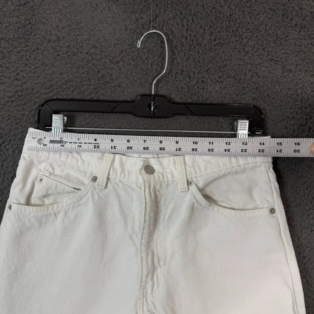 Levis excellent used
