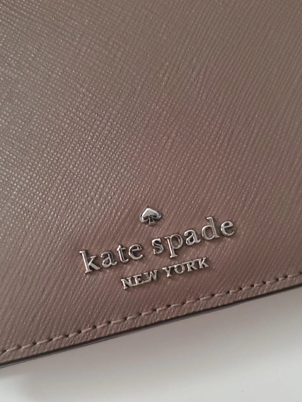 kate spade items slots