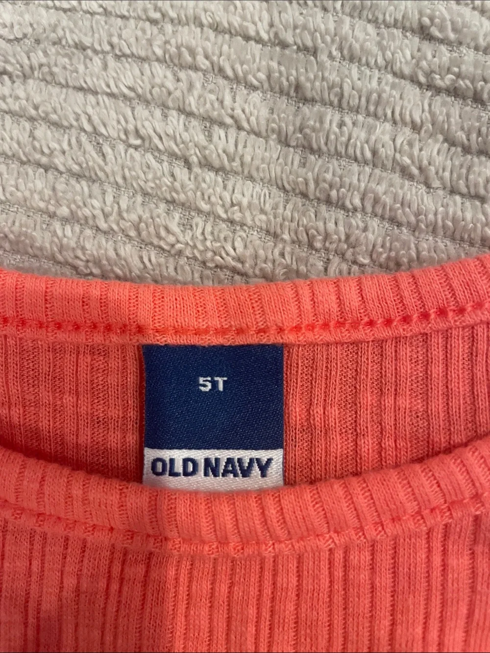 Old Navy sleeves layered easy