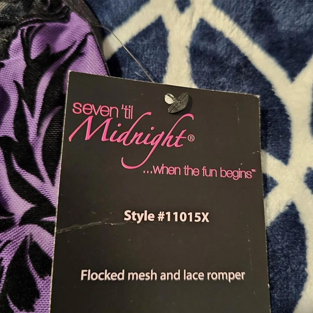 Seven Til Midnight nwt seven