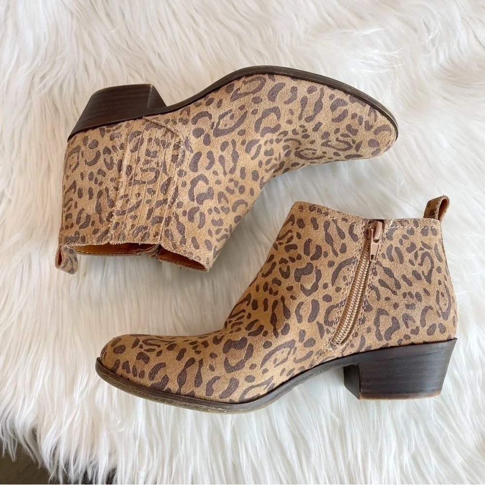 Lucky Brand genuine suede