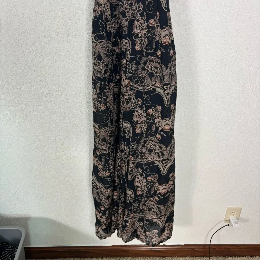 Free People opening tie pockets