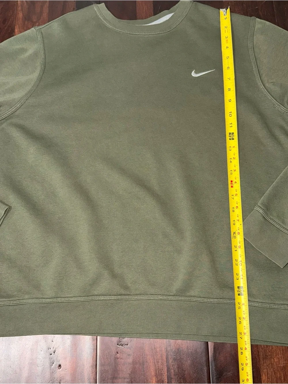 Nike Crewneck Sweatshirt Men’s Size XXL Green Embroidered Logo