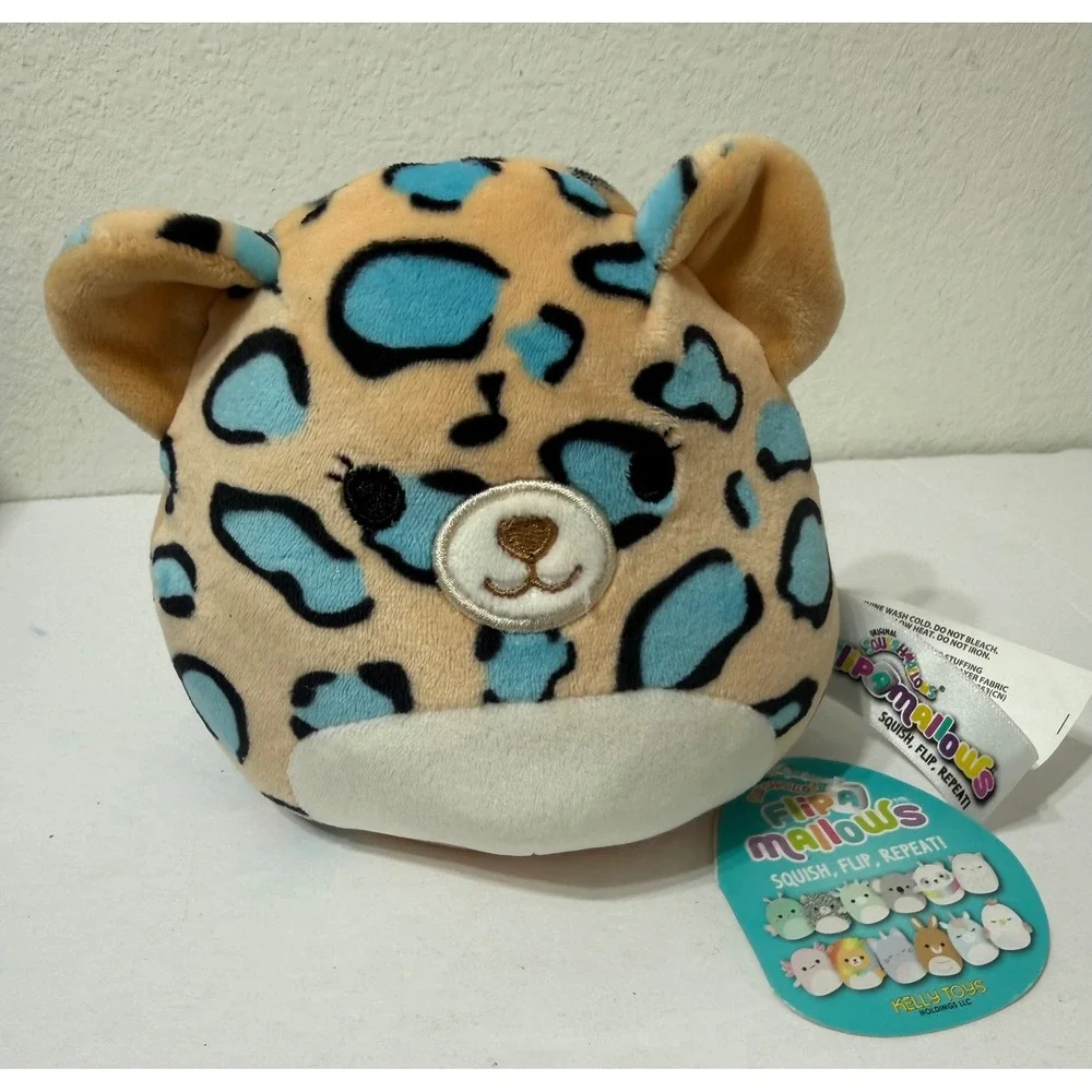 Squishmallows kellytoy flip