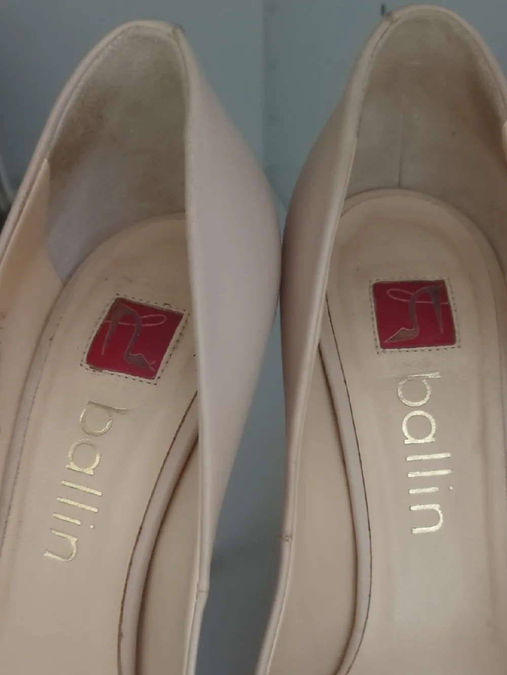 Ballin elegant nude