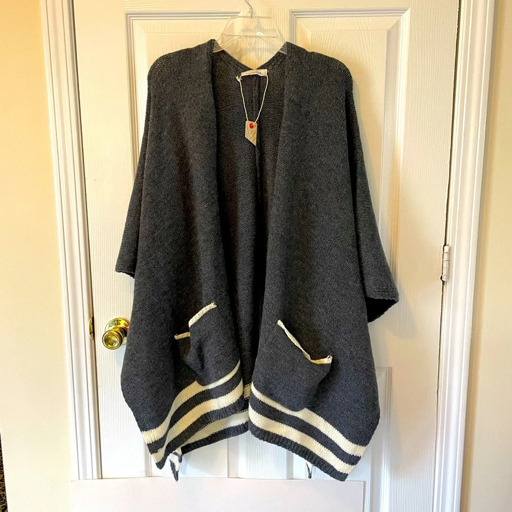 Open-Front Knit Poncho Cape in Charcoal with Cream Trim