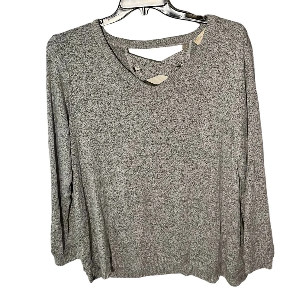 Misia Curvy Women’s Lightweight Sweater
