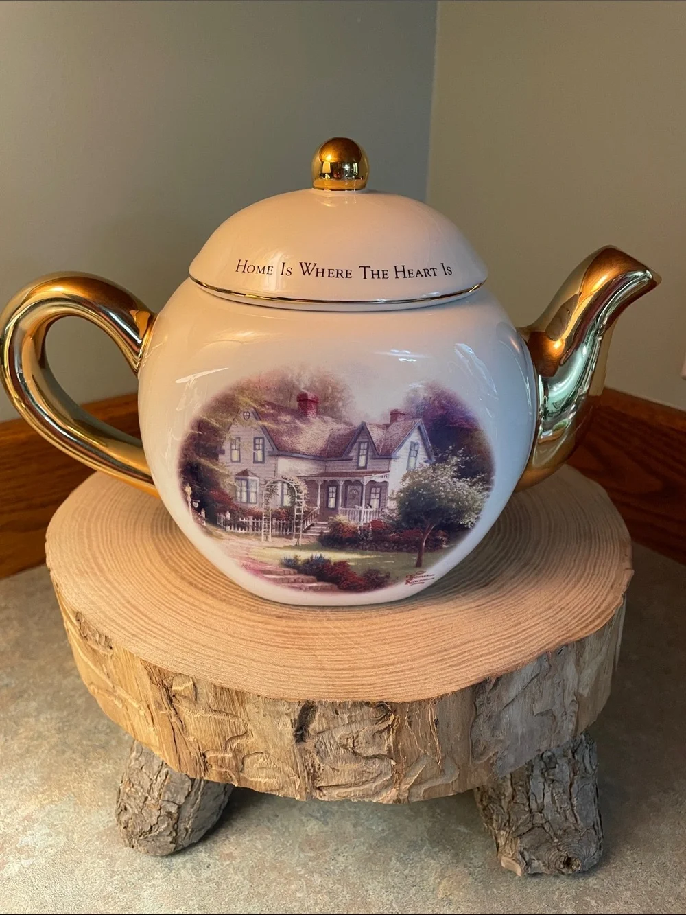 Thomas Kinkade White and Gold Ceramic Tea Pot.