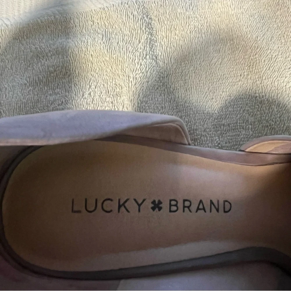 Lucky Brand very good