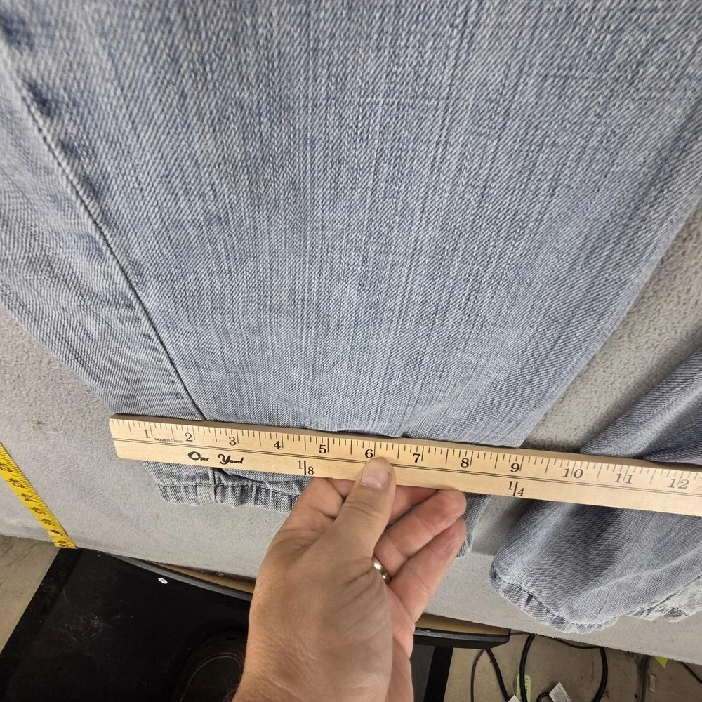 Levis 11778 important
