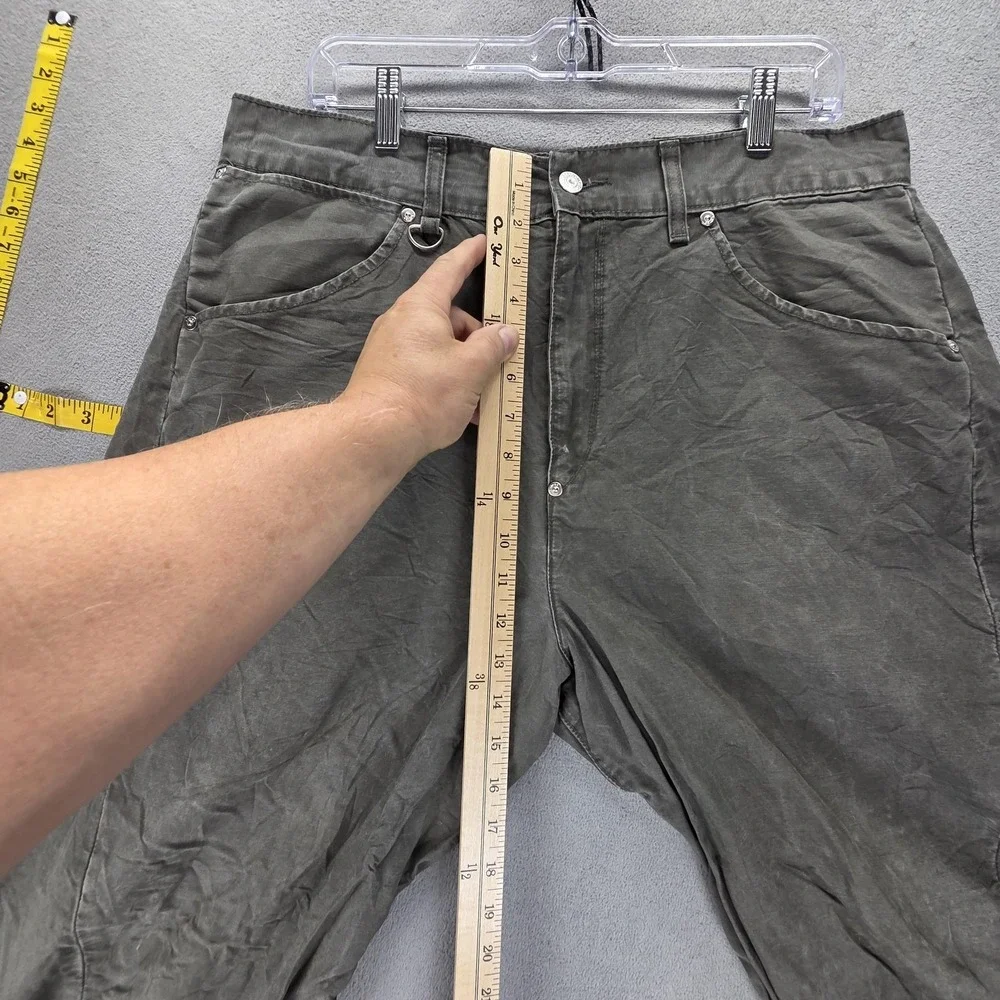 Levis printed listed