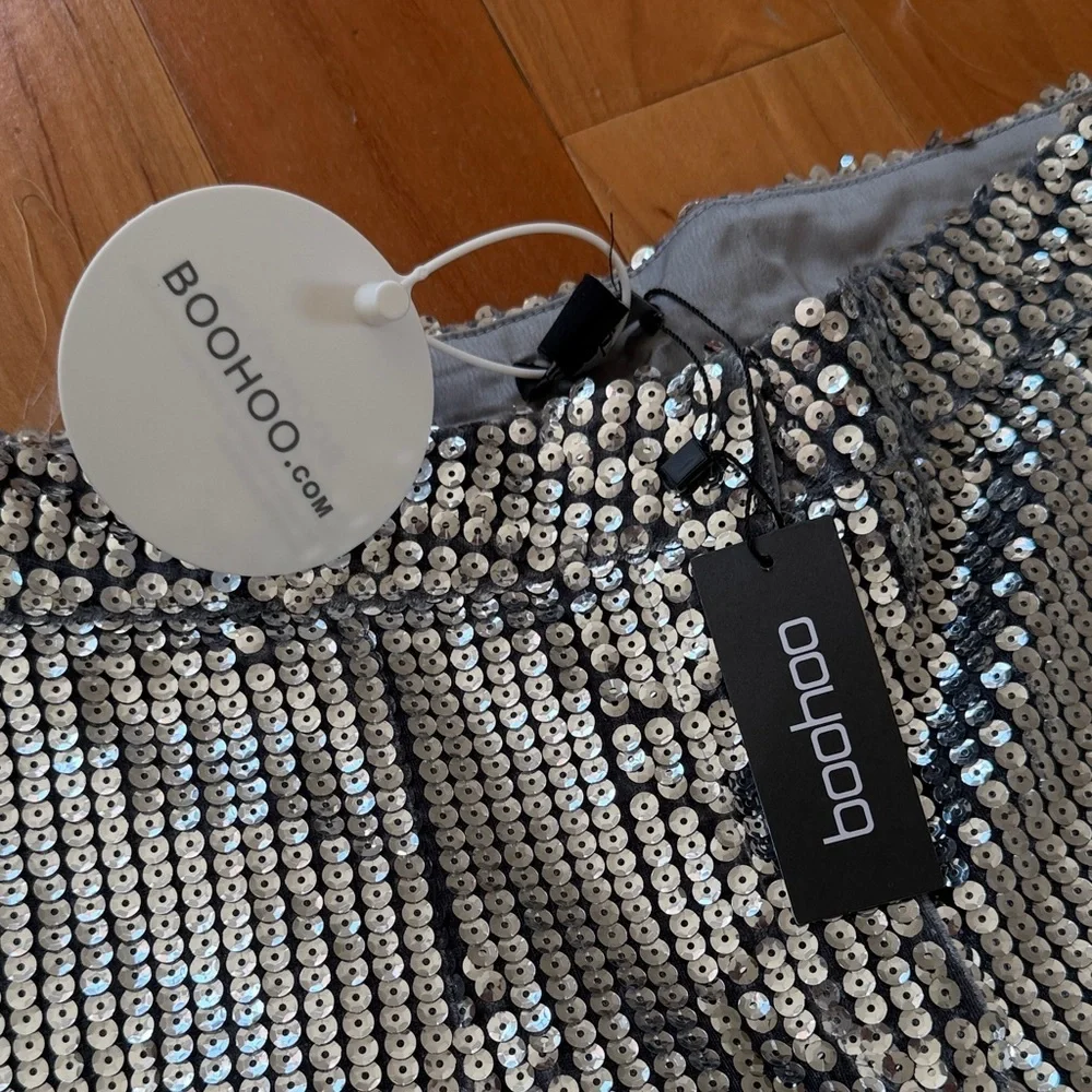 Boohoo dazzling metallic