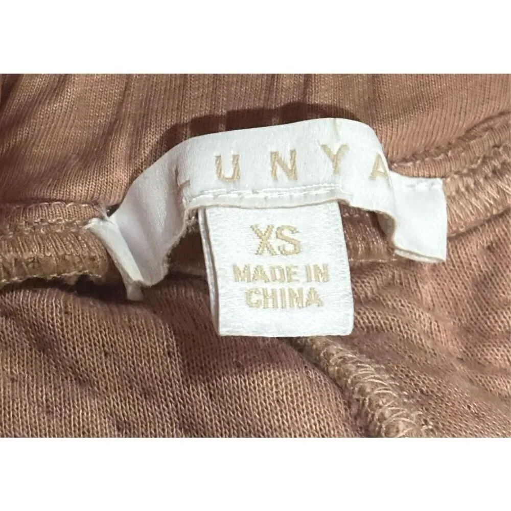lunya pockets color