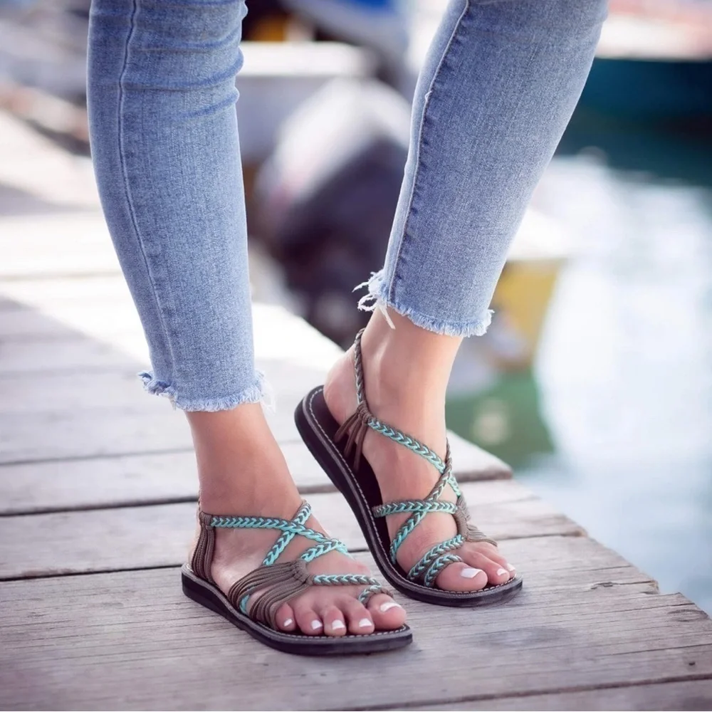 Plaka product details