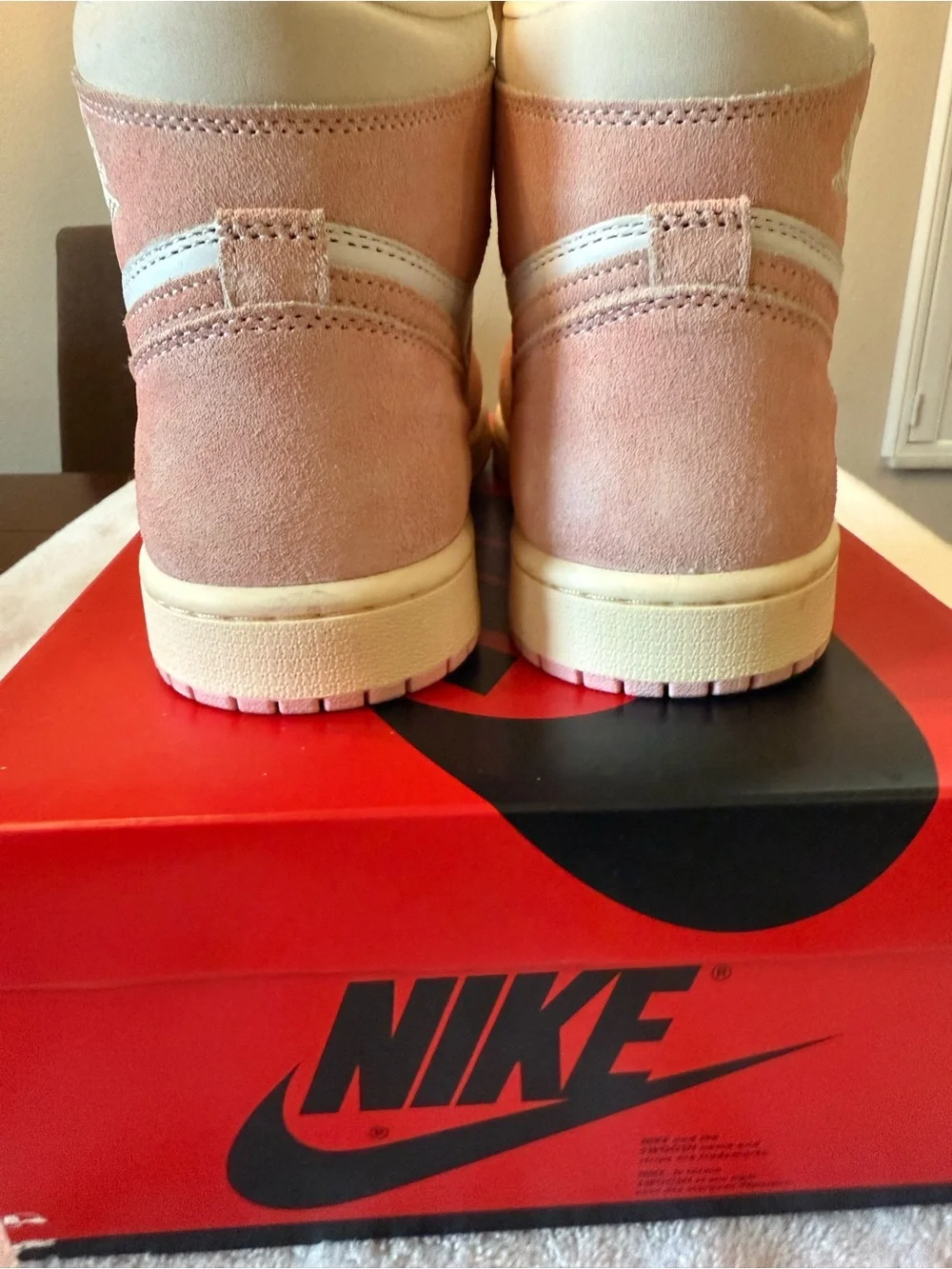 Nike high cream