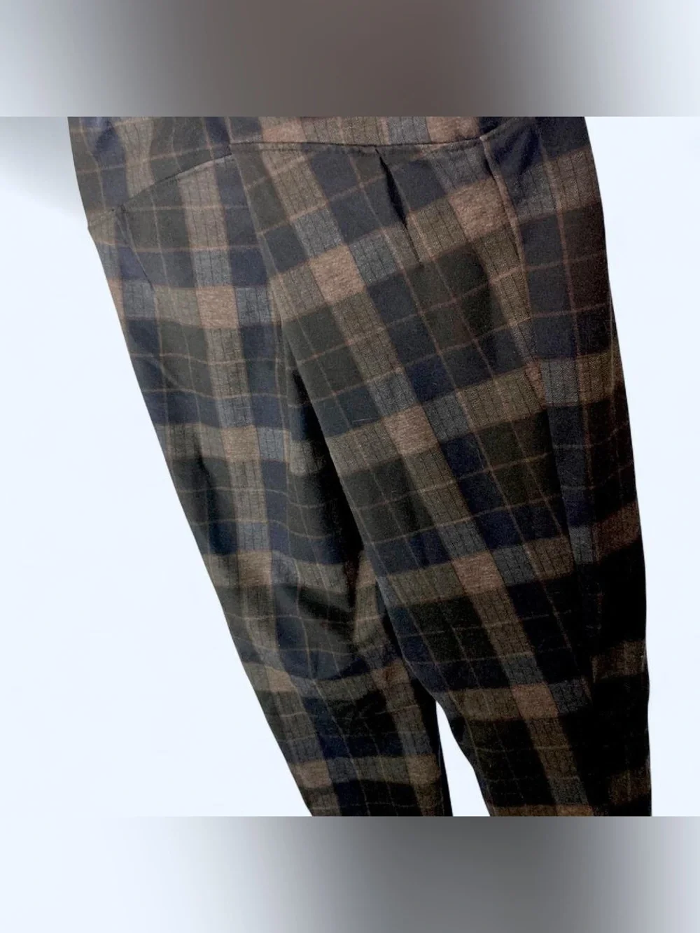 Zac & Rachel grey plaid