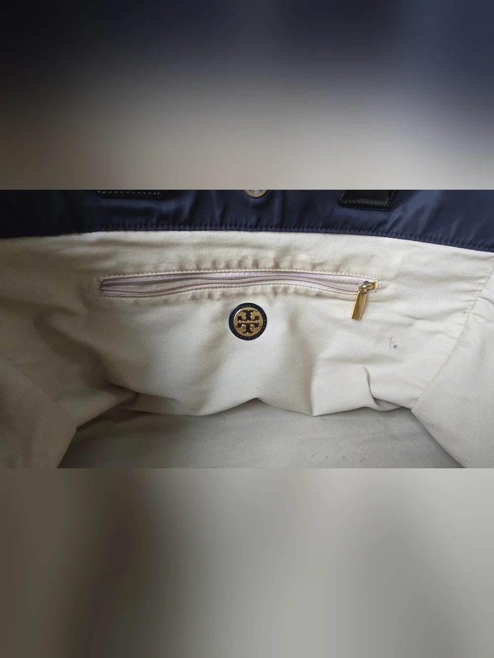 Tory Burch black tory
