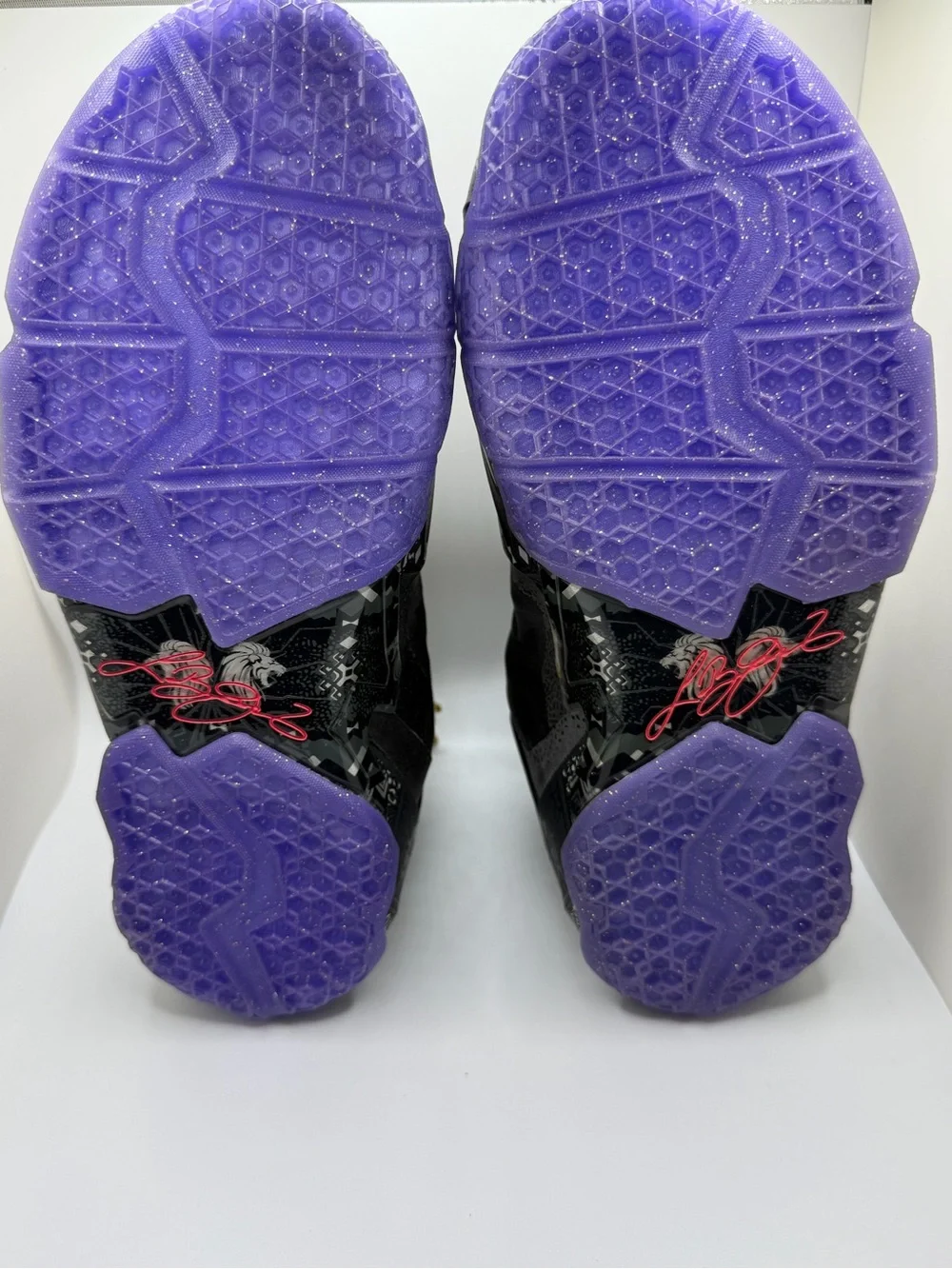 Nike youth or
