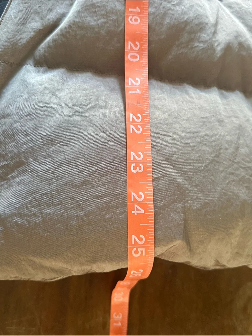 lululemon athletica sleeveless puffer