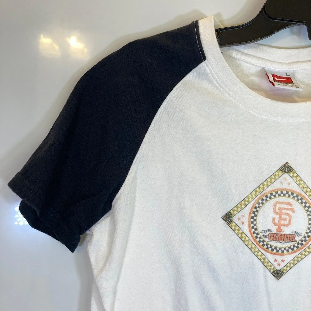 Nike San Francisco Giants Sz L Womens Black Orange Short Sleeve Shirt