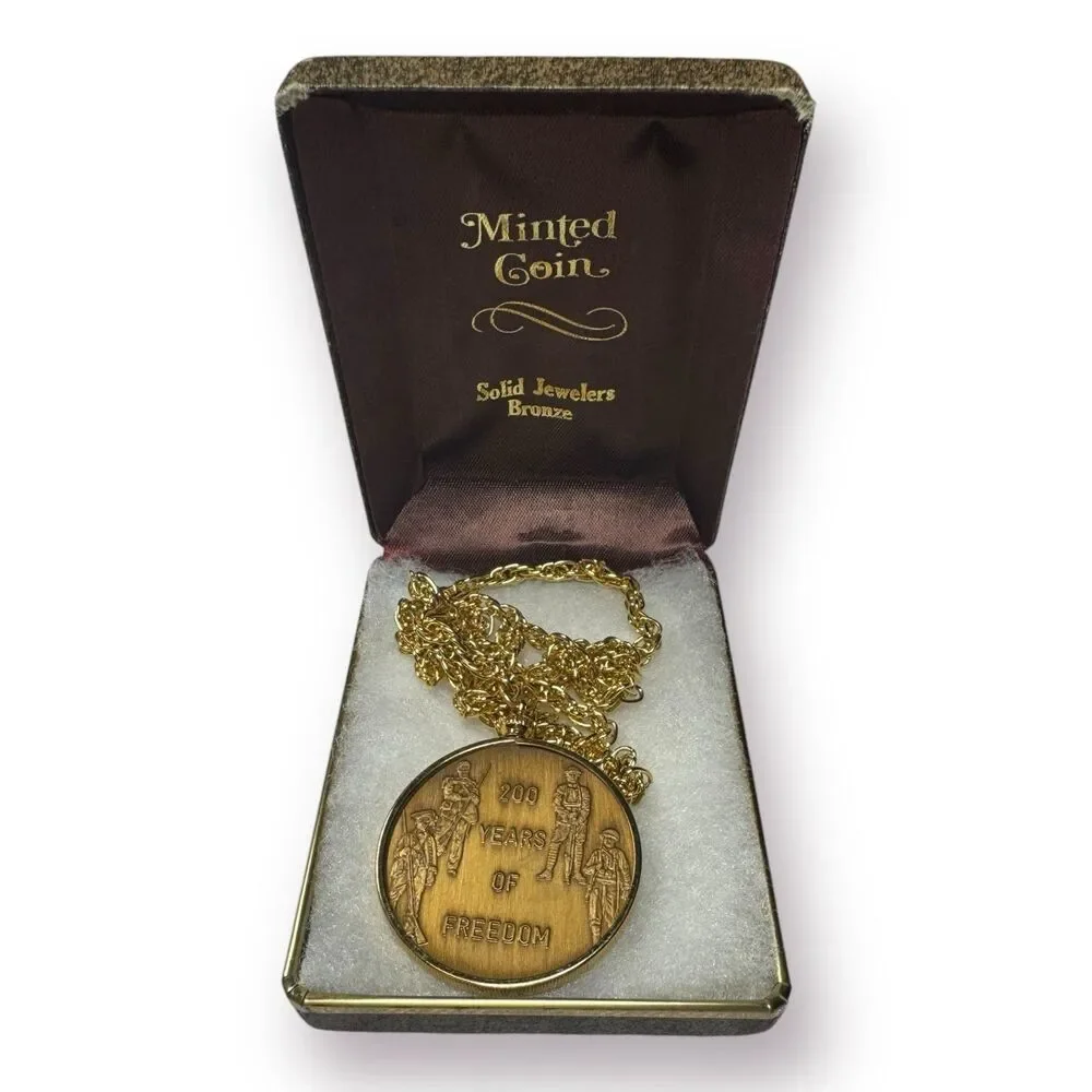 Vintage Minted Coin Token 1776 1996‎ Bicentennial 200 Years of Freedom Pendant