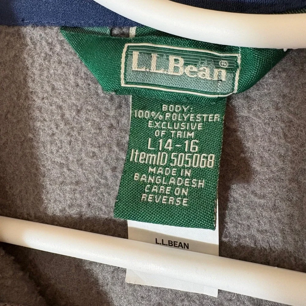 L.L. Bean lightweight type