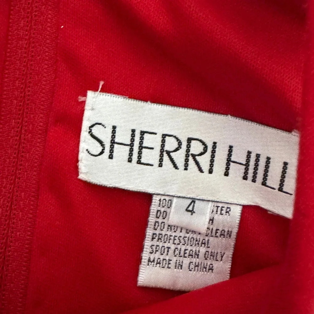 Sherri Hill sherri hill