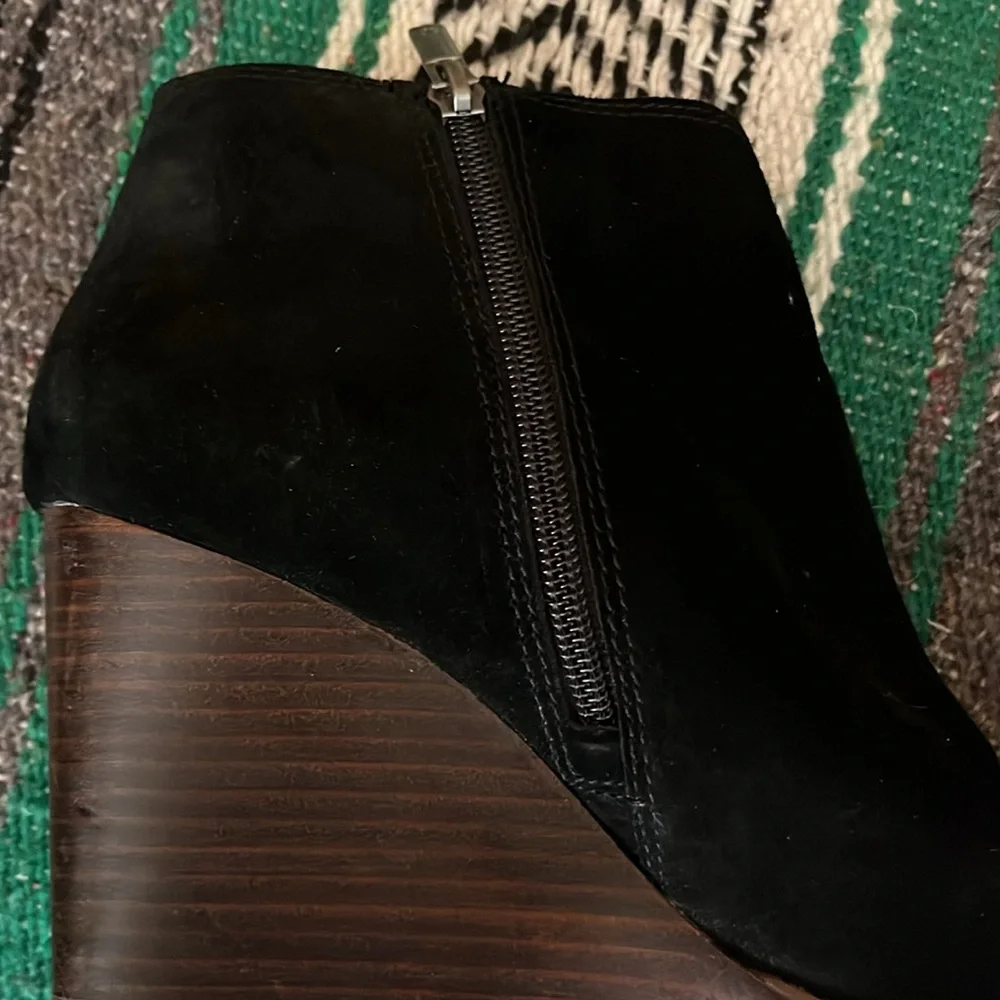 LUCKY BRAND black suede zipper booties