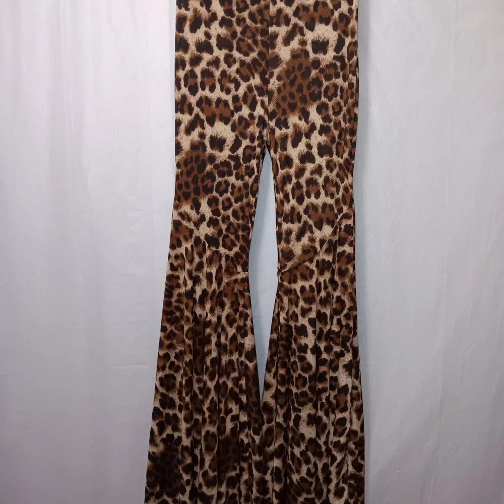 Fashion Nova size small