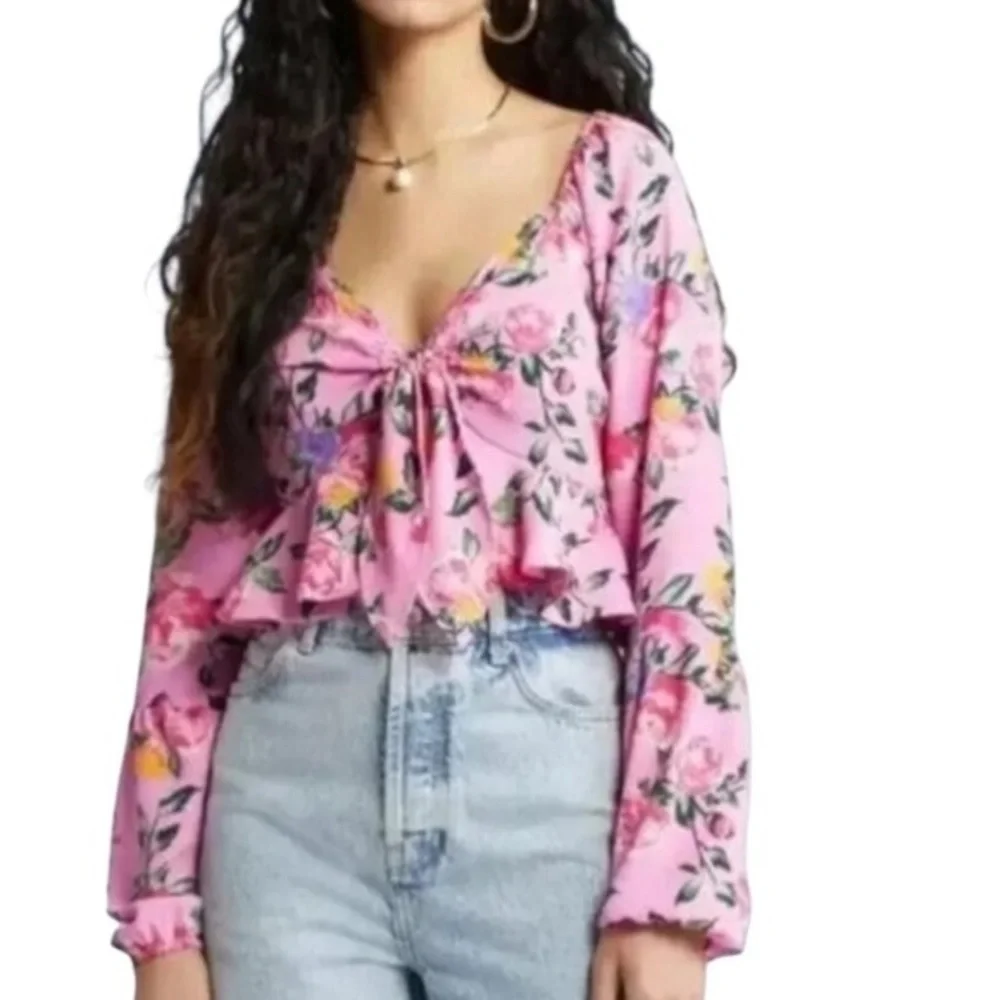 Vero Moda Nya Catch top‎ Medium Barbie pink floral tie bust babydoll crop NWT