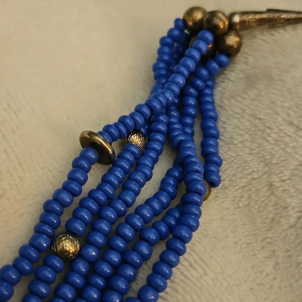 Vintage elegant blue