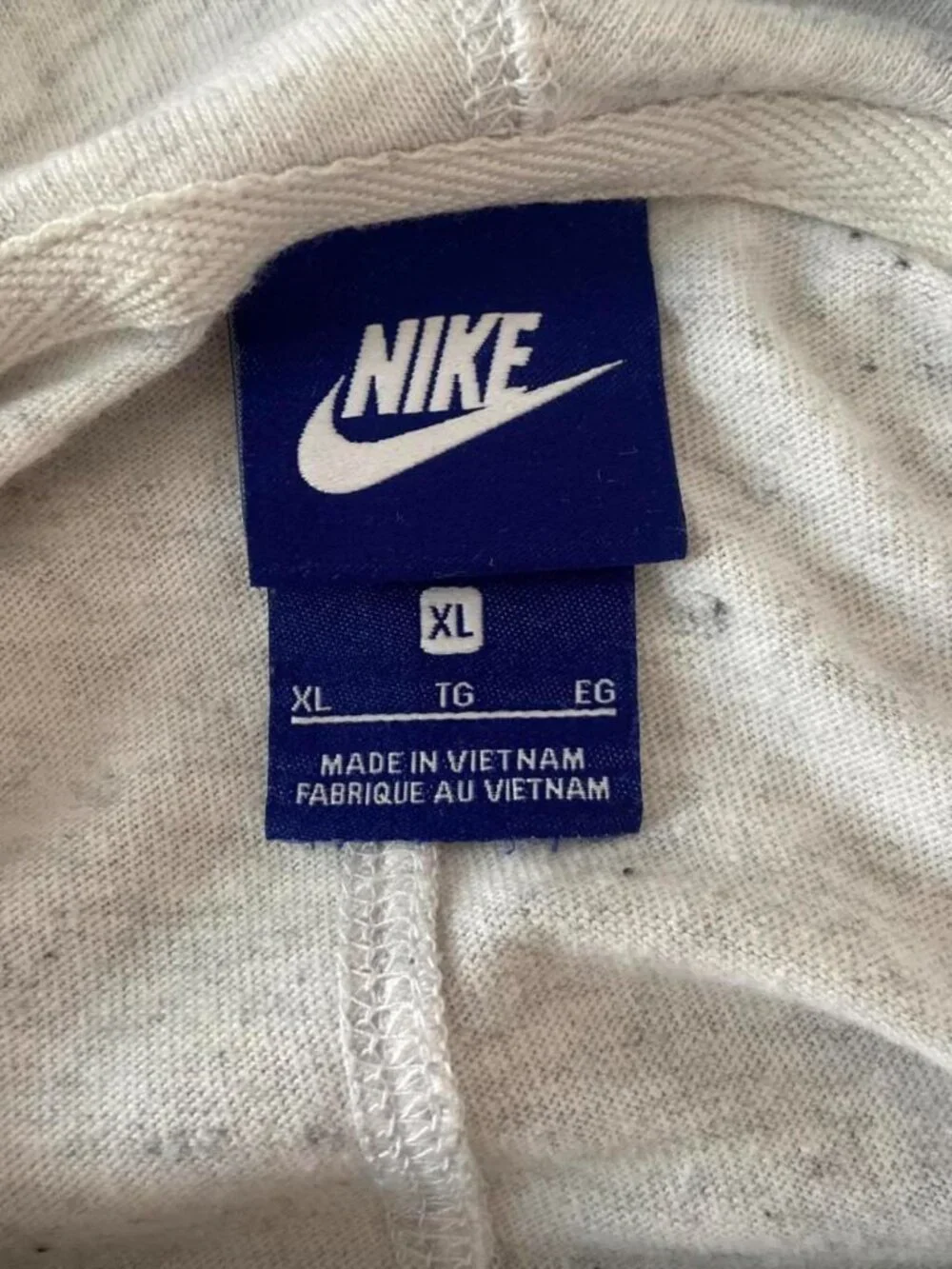 Nike 🤍 gray
