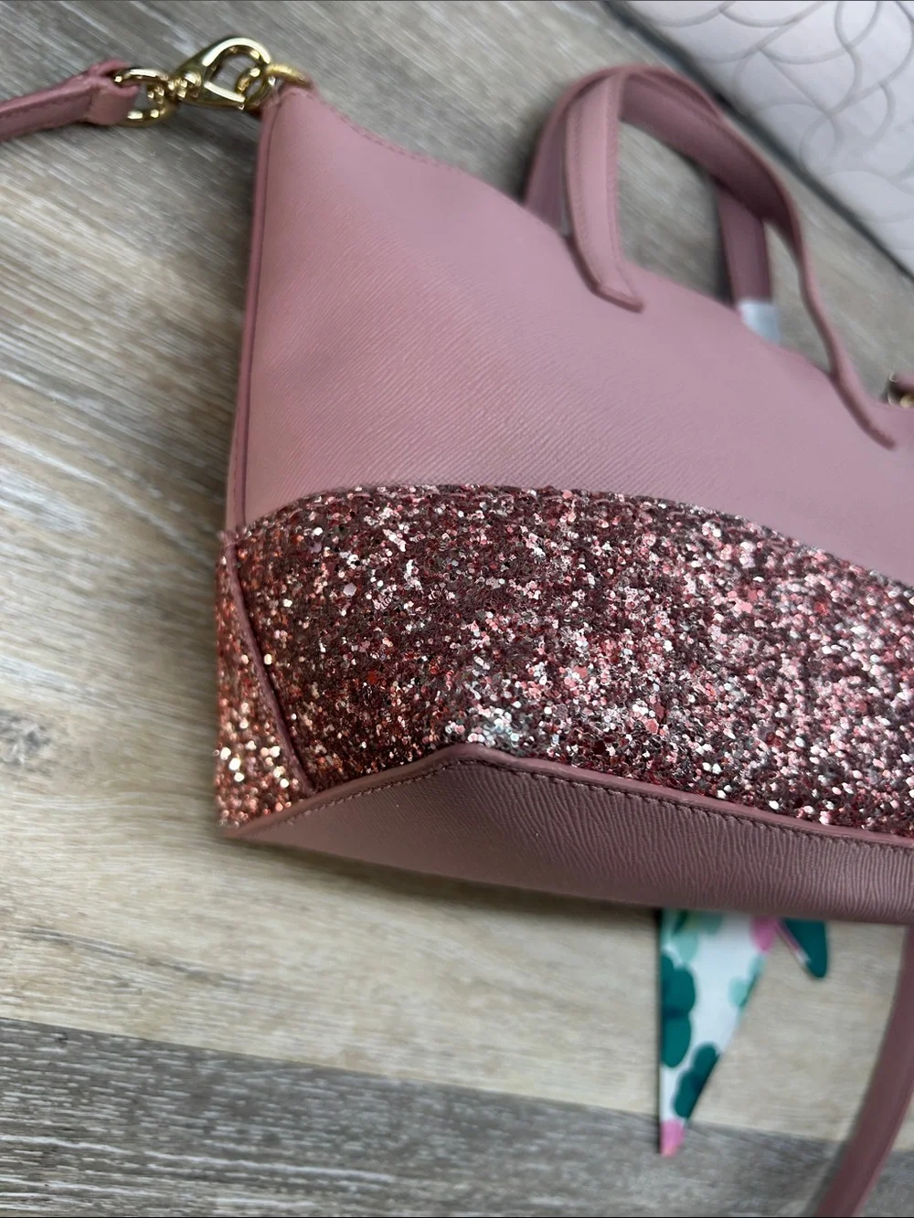 7769 kate spade Blush Pink Top-Handle Tote 417769