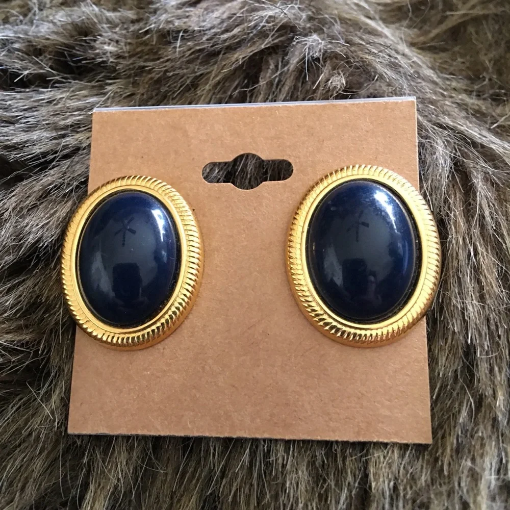 Vintage navy gold